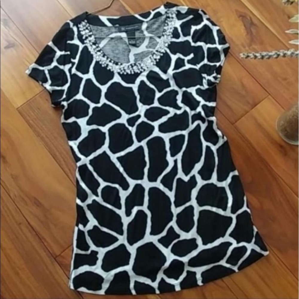 INC International concepts Top